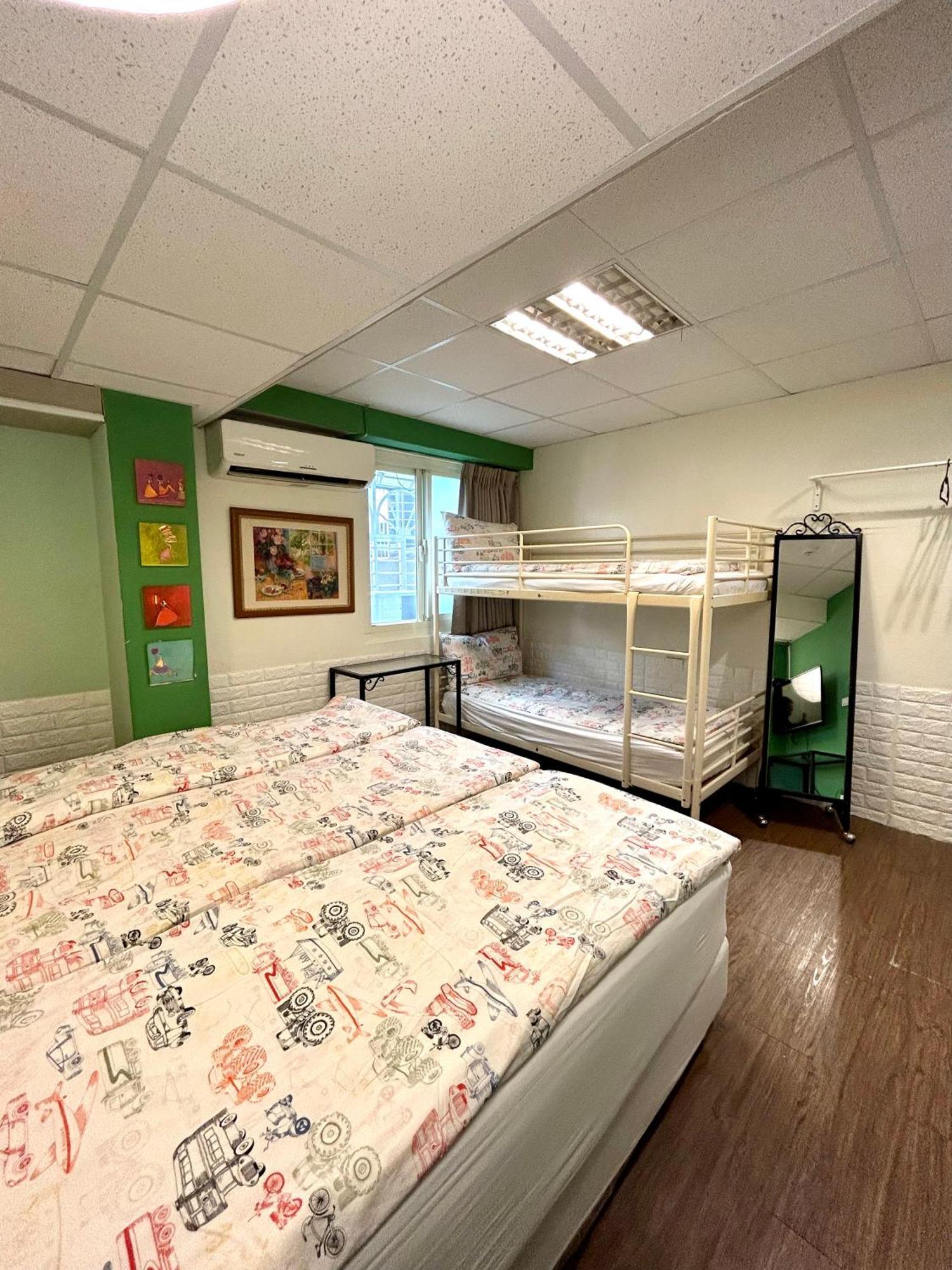 Taipei Triple Tiger Inn מראה חיצוני תמונה
