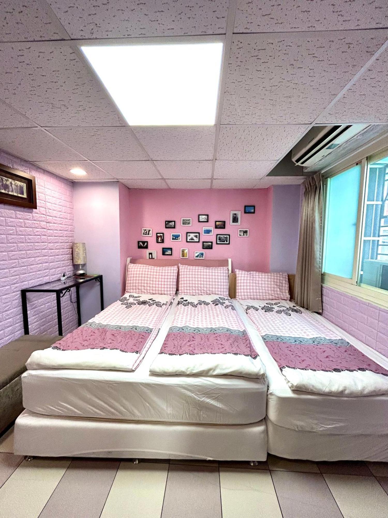 Taipei Triple Tiger Inn מראה חיצוני תמונה